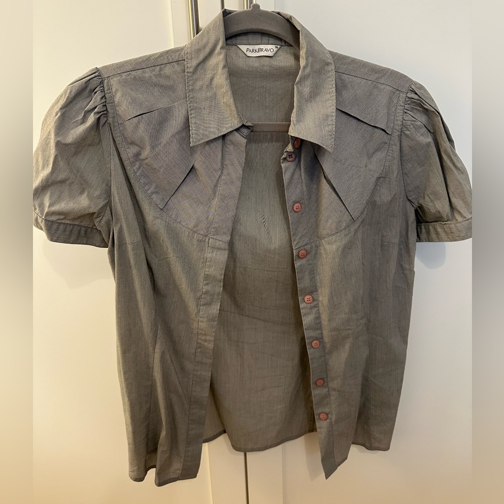 Park Bravo gray button down shirt size 2